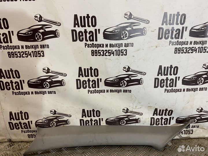 Обшивка передней стойки левая lancer 9