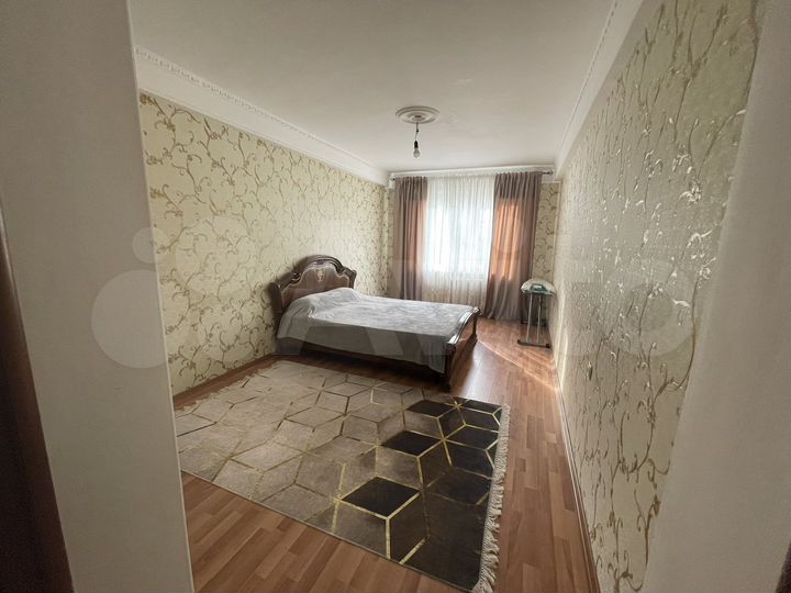 3-к. квартира, 70 м², 3/5 эт.