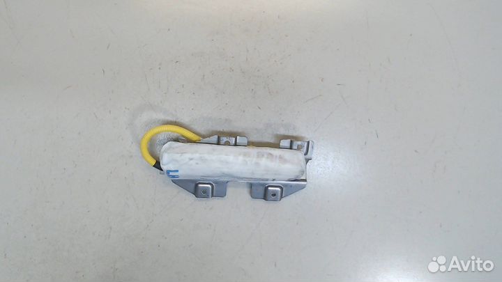 Подушка безопасности в сиденье Hyundai Equus, 2016