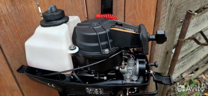 Лодочный мотор