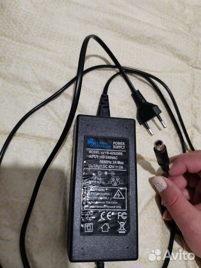 Зарядка для электросамоката 42V