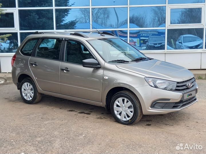 LADA Granta 1.6 МТ, 2022