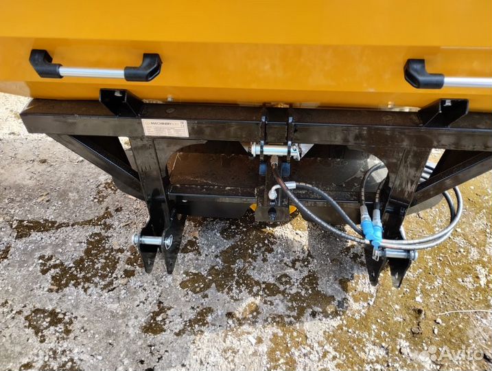 Разбрасыватель удобрений Unia MX-1000, 2024