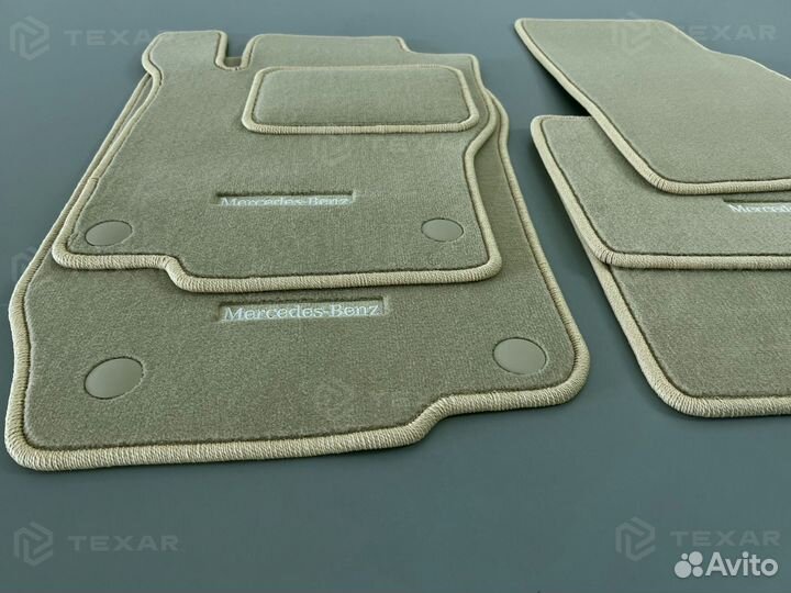 Коврики бежевые Mercedes GL-Класс X164