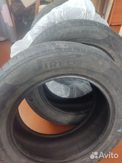 Шины 185 65 15 летние бу