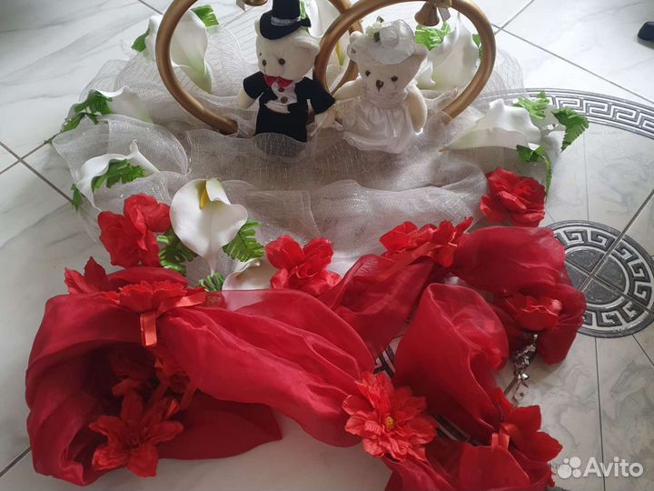 Кольца на машину свадебные