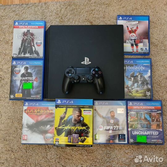 Sony PlayStation 4 PRO + 8 игр PS4
