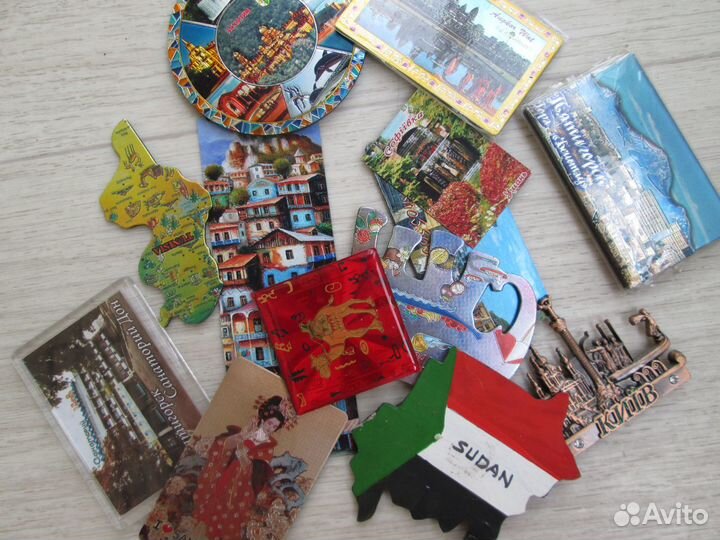 Магниты на холодильник