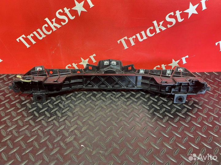 Кронштейн торпедо нижний Renault T