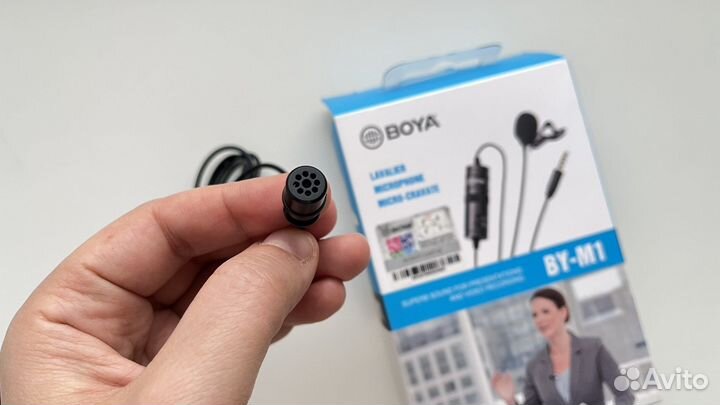 Петличный микрофон Boya BY-M1