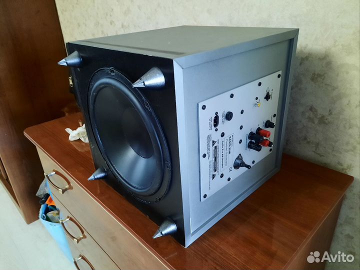Активный сабвуфер Audio Pro Basiq Sub