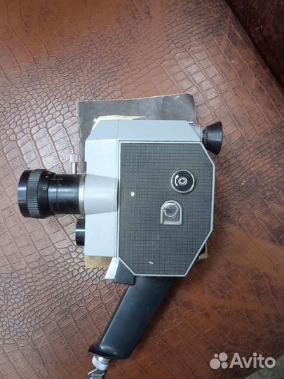 Кинокамера кварц 1х8с 2