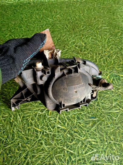 Противотуманная фара для Пежо 306 1998г