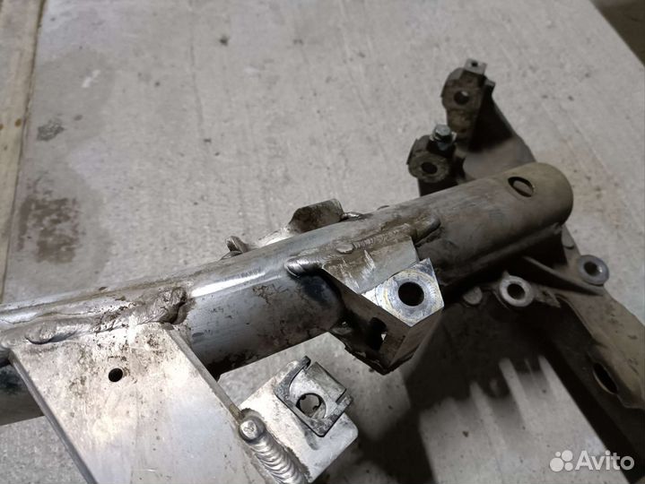Балка передняя BMW e39 M57 2000
