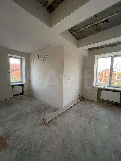 Коттедж 337,6 м² на участке 9 сот.