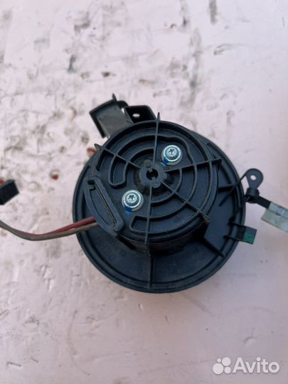 Моточик отопителя печки Mercedes benz E212