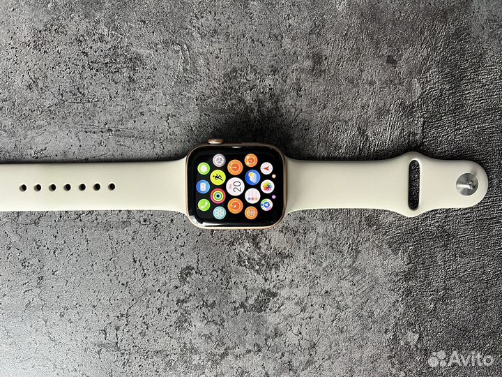 Часы apple watch se 44 mm