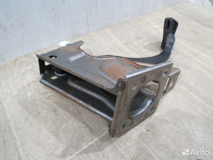 Педаль тормоза LADA Vesta Веста