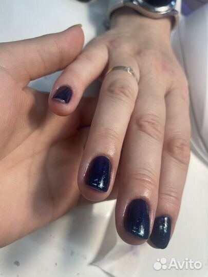 Модель на маникюр с покрыем гель лак