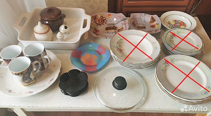 Тарелки, чашки, посуда