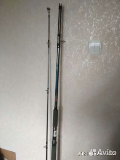 Два карповых удилища