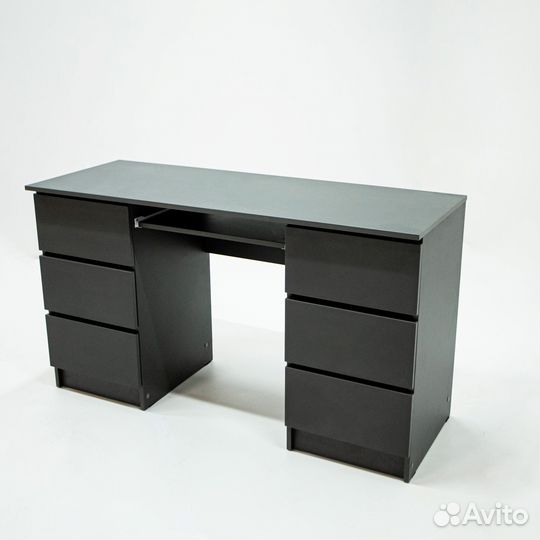 Компьютерный стол новый