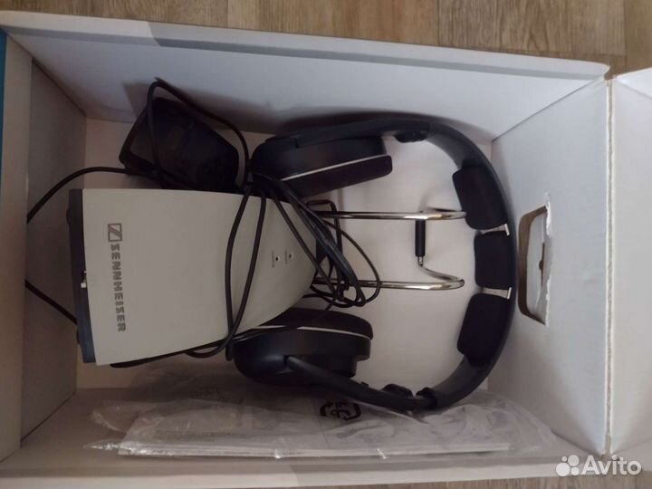 Беспроводные наушники