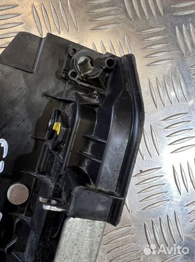 Замок двери передний левый BMW X5 E70 E60 Е90