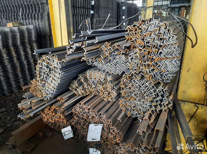 Уголок металлический 50х50х4 длина 6м Ст3