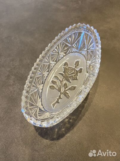 Хрустальная конфетница