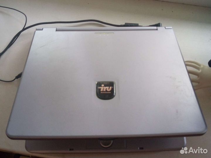Ноутбук iru
