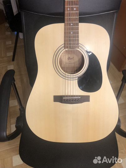 Акустическая гитара Cort