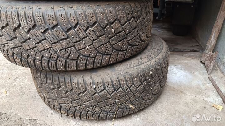 Continental IceContact 2 215/65 R17