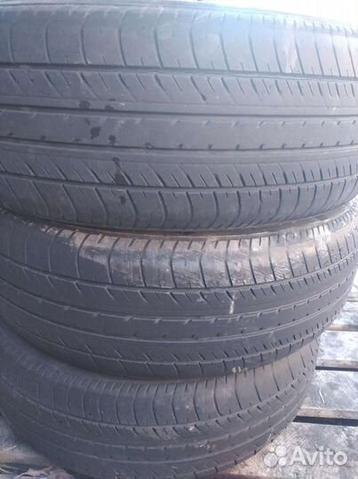 Yokohama dB Decibel E70 205/60 R16