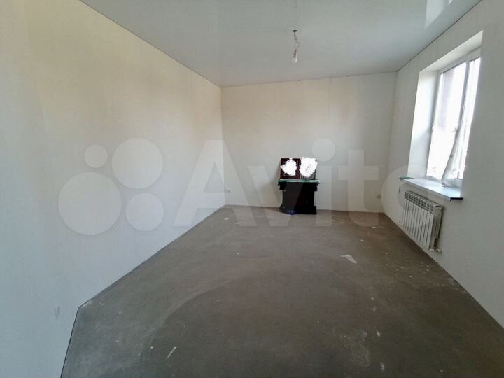 Дом 183,1 м² на участке 4,4 сот.