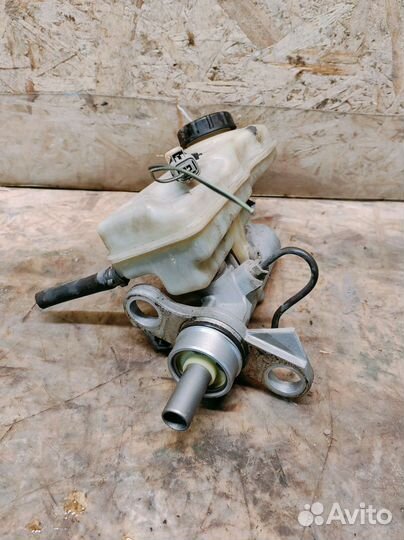 Цилиндр тормозной главный Renault Megane