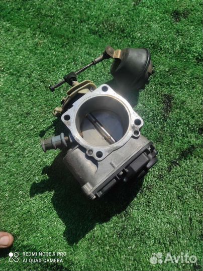 Дроссельная заслонка Audi A6 C5 2.4 AGA