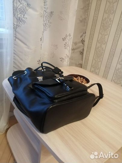 Рюкзак натуральная кожа новый