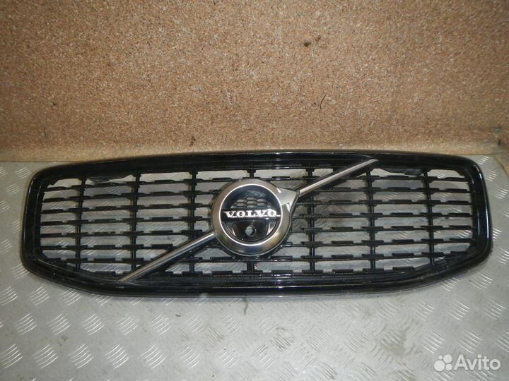 Б/У Б/У Решетка радиатора, Volvo (Вольво) -XC60