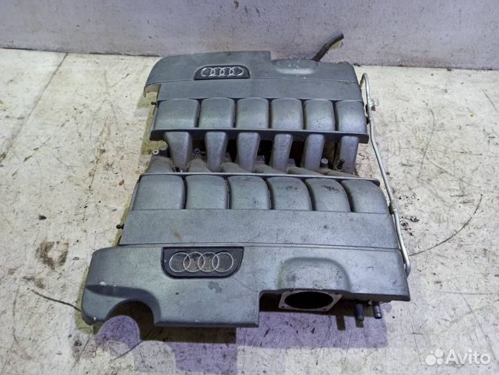 Впускной коллектор Ауди