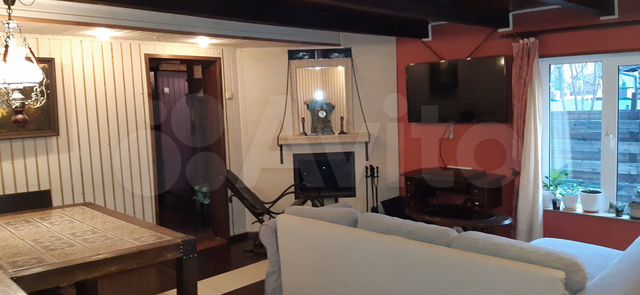 Дом 160 м² на участке 4 сот.