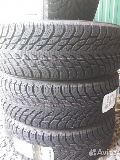 Ikon Tyres Autograph Snow 3 SUV 225/65 R17