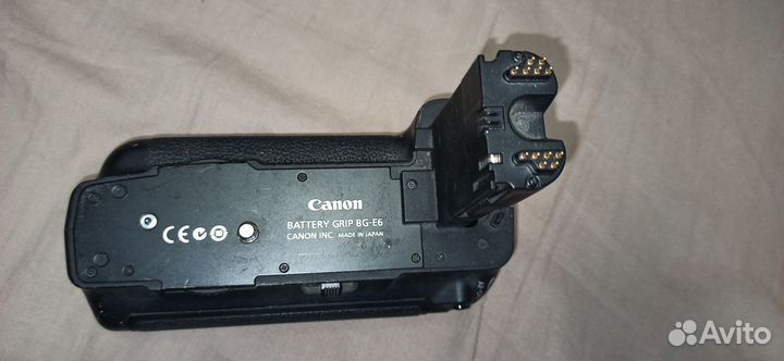 Батарейный блок Canon BG-E6