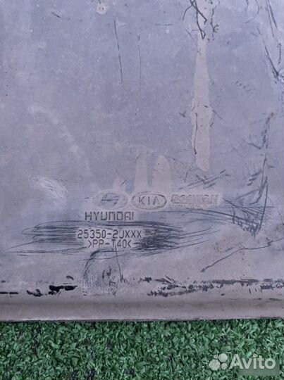 Диффузор вентилятора радиатора Kia Mohave HM D6EA