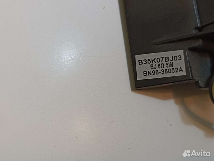 Колонки для телевизора Samsyng UE32J4000AK