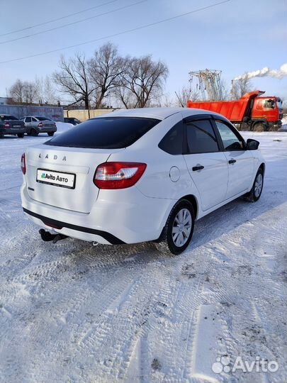 LADA Granta 1.6 МТ, 2019, 145 000 км