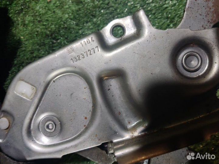 Ручник Opel Astra H