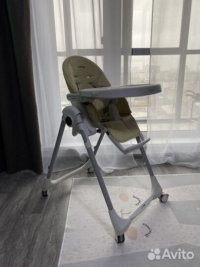 Детский стульчик для кормления peg perego