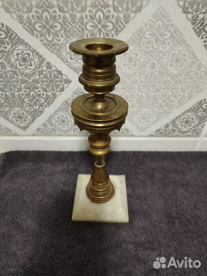 Подсвечник старинный.Бронза