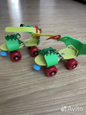 Роликовые коньки-квады